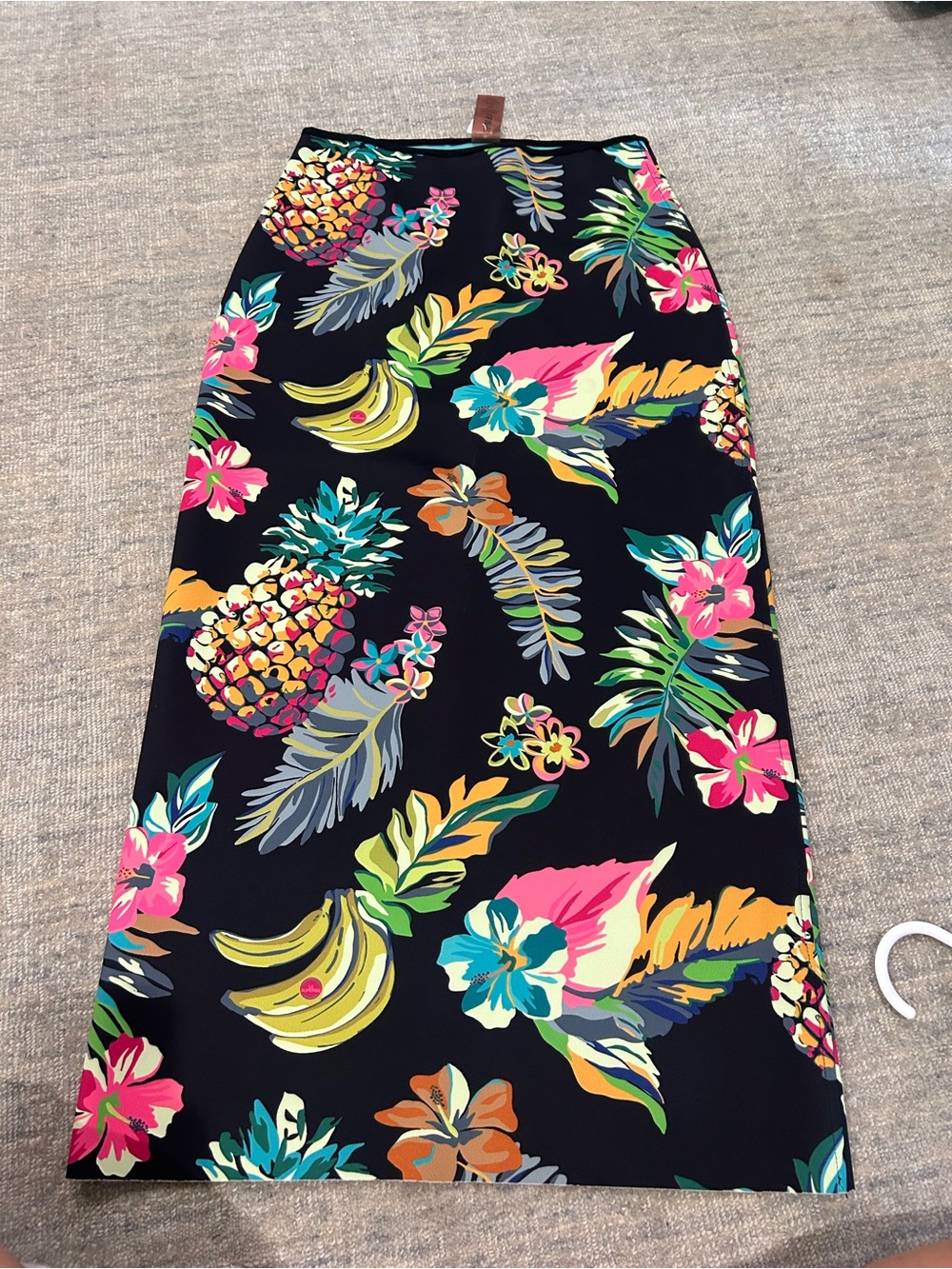 SUPRE Black Tropical Print Midi Skirt with Multicolor Floral & Leaf Motifs